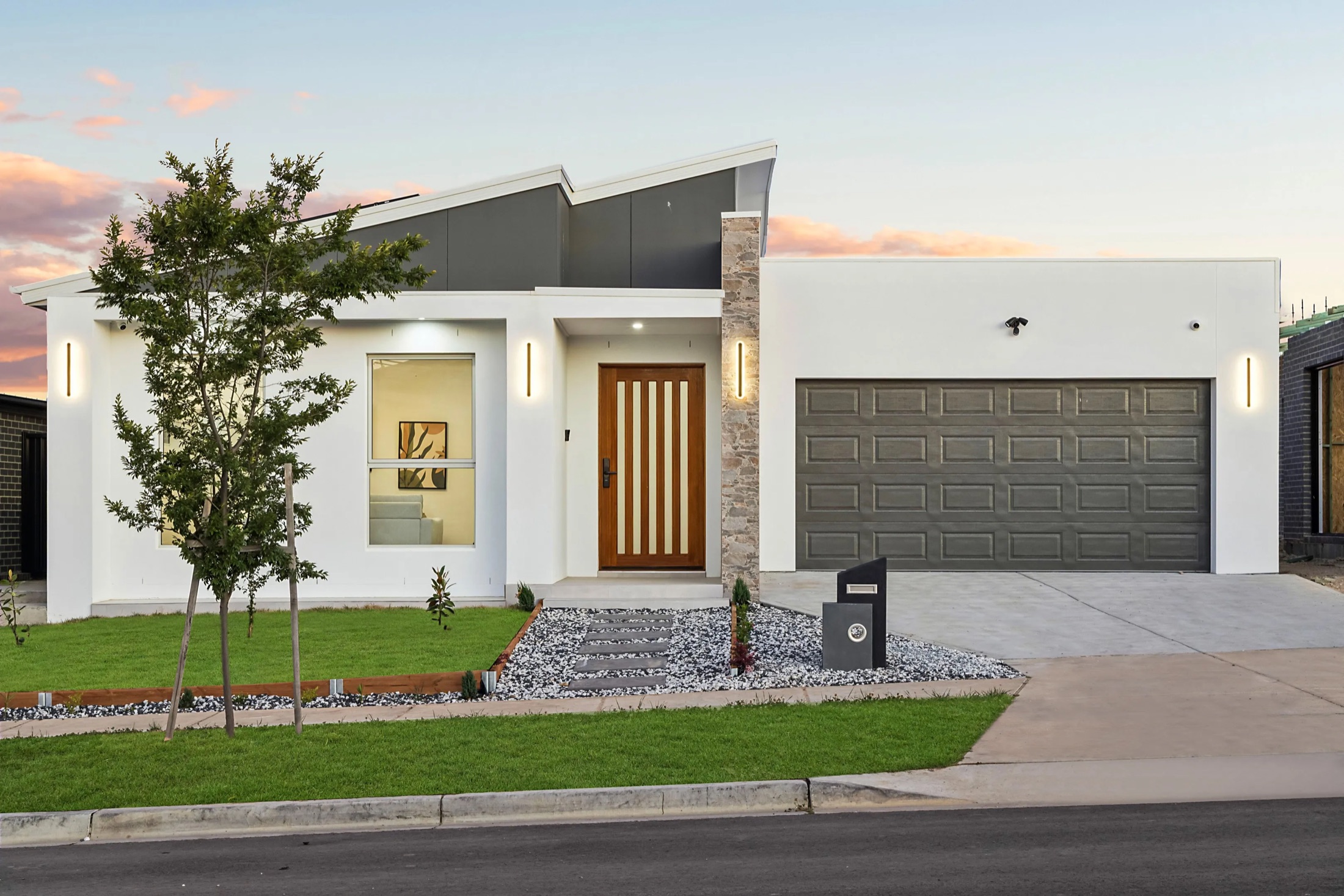 Debrowski Street, Jacka project exterior